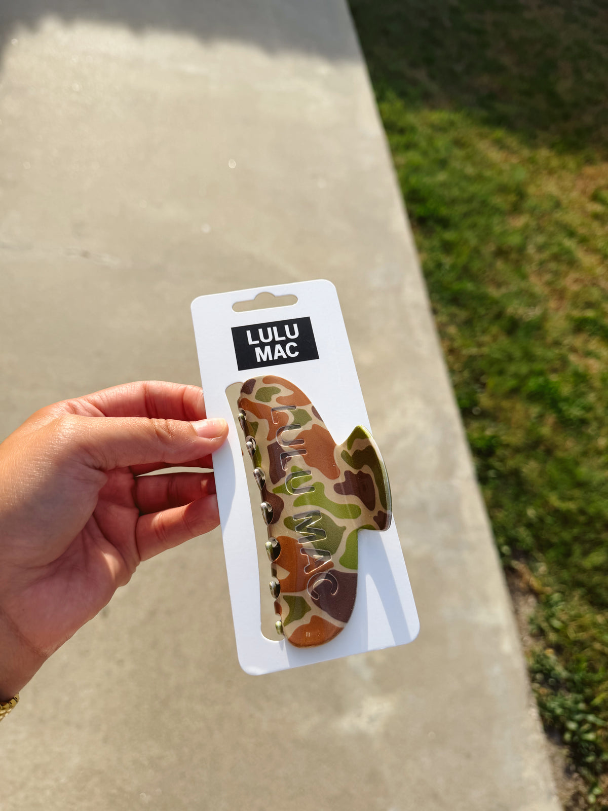 LULU MAC HAIR CLIP - DARK CAMO